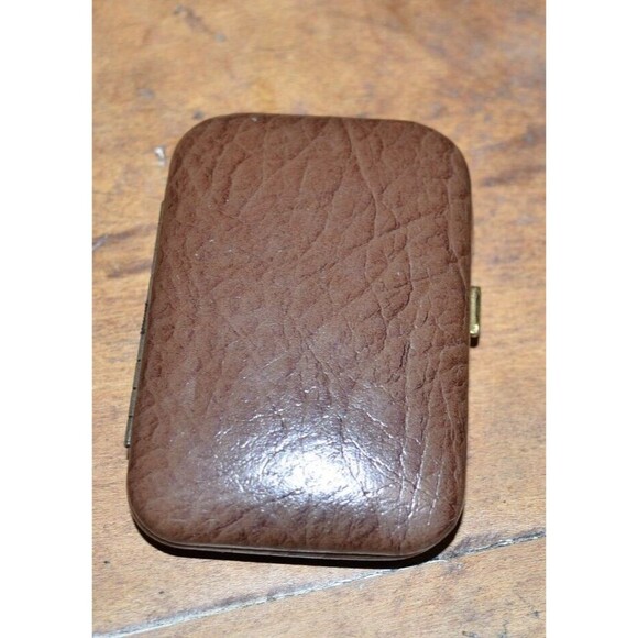 BUXTON Leather Key-Tainer Flip turtle Enclosed Key Holder Case Vtg - Picture 2 of 9